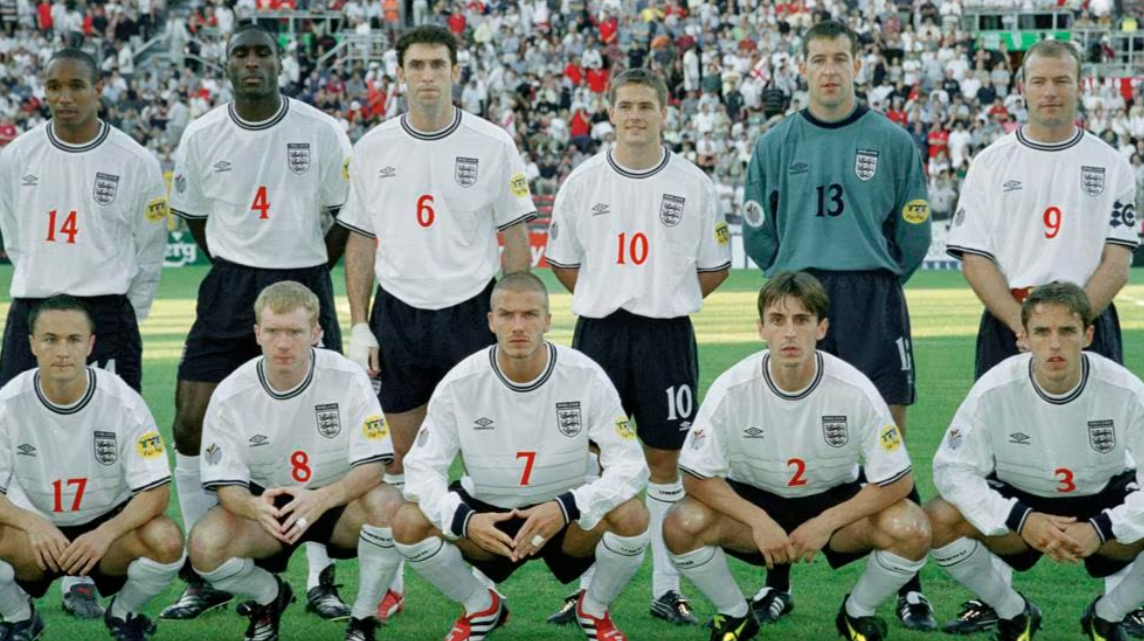 England_Line-up_vs_Romania_2000.PNG